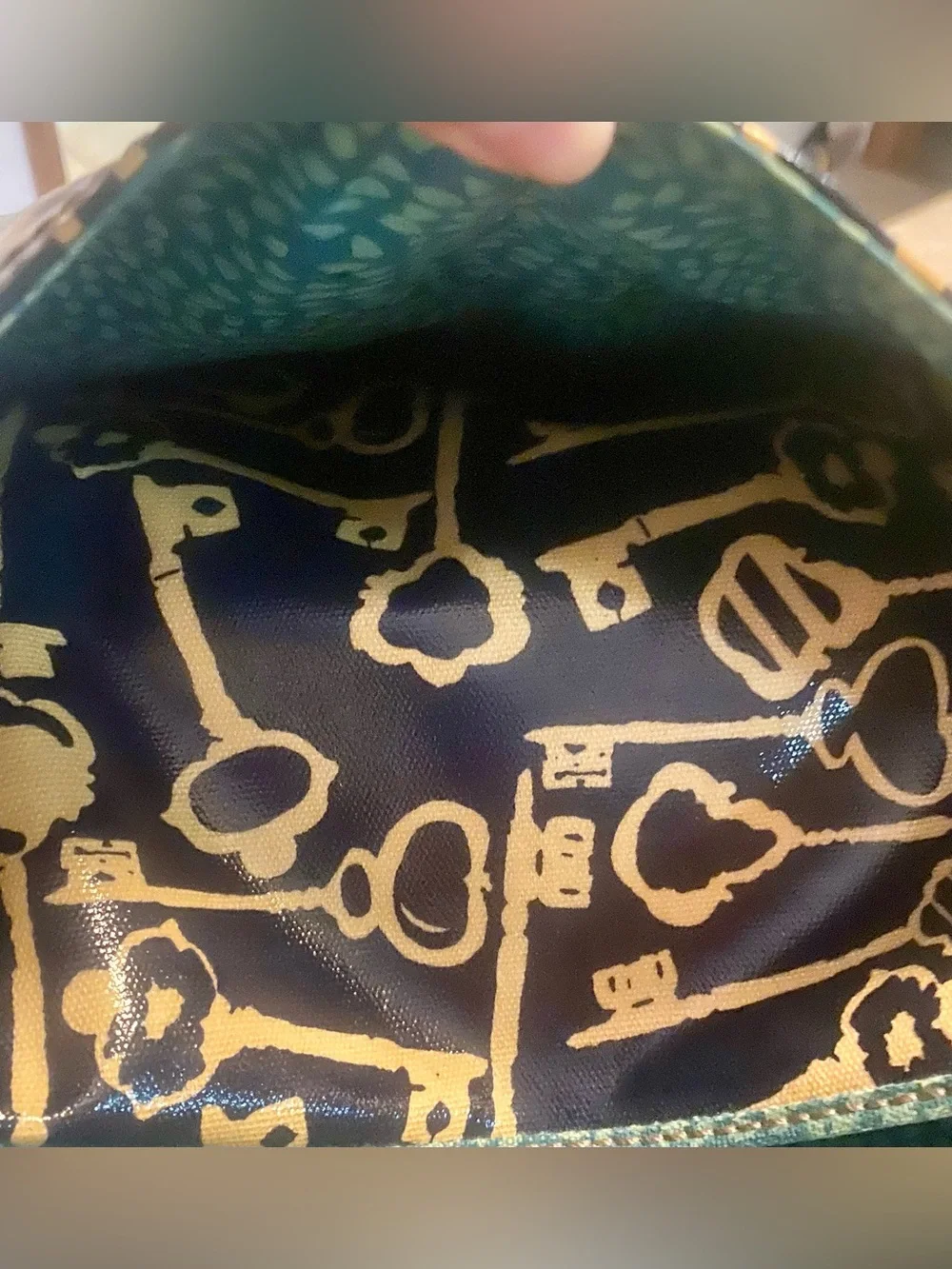 Fossil Vintage Key-Per Coated Canvas Messenger Bag Gold Skeletal Key Print